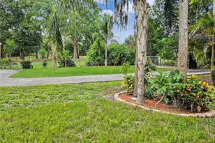 2202 Amity Ct, New Port Richey, FL 34655 - Photo 76