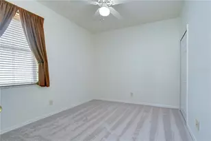 426 Summerlyn Dr, Valrico, FL 33594 - Photo 16