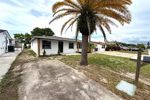 [Address not provided], Holiday, FL 34691 - Photo 2