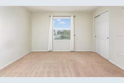 4770 White Sanderling Court, Tampa, FL 33619 - Photo 16