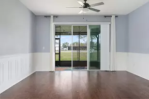 4770 White Sanderling Ct, Tampa, FL 33619 - Photo 10