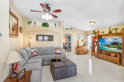 4619 Tucson Court, Valrico, FL 33594 - Photo 6