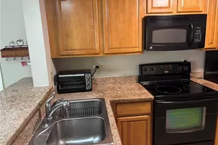 3814 N Lake Dr, Tampa, FL 33614 - Photo 8