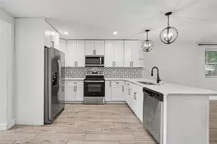 801 E Baker St, Tampa, FL 33603 - Photo 14