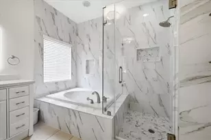 1333 Lindenwood Dr, Tarpon Springs, FL 34688 - Photo 16