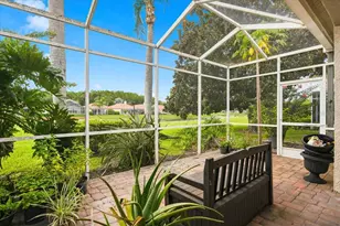 1333 Lindenwood Dr, Tarpon Springs, FL 34688 - Photo 20