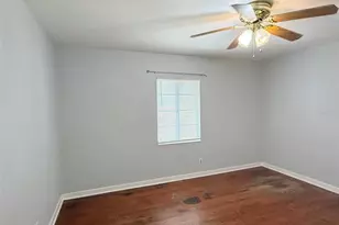 4935 Emerson Ave S, Saint Petersburg, FL 33707 - Photo 14