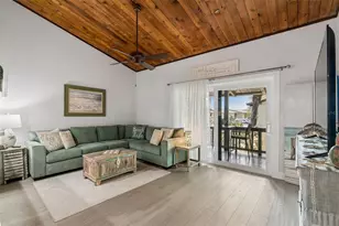 505 Plaza Seville Ct, Treasure Island, FL 33706 - Photo 12