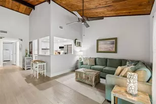 505 Plaza Seville Ct, Treasure Island, FL 33706 - Photo 14