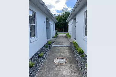 5813 and 5815 S Macdill Avenue, Tampa, FL 33611 - Photo 2