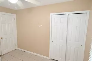 776 27th Ave N, Saint Petersburg, FL 33704 - Photo 16