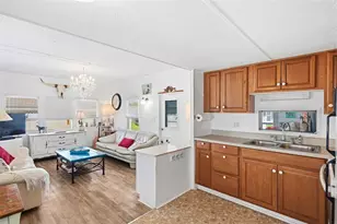 4687 67th St N, Saint Petersburg, FL 33709 - Photo 10