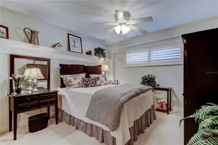 9450 Harbor Greens Way, Seminole, FL 33776 - Photo 34