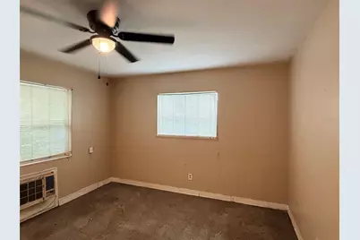 1273 S Betty Lane, Clearwater, FL 33756 - Photo 12