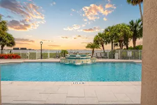 1203 Bay Club Cir, Tampa, FL 33607 - Photo 34