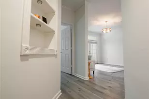 1203 Bay Club Cir, Tampa, FL 33607 - Photo 6