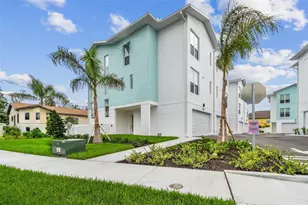 3826 Pompano Dr SE, Saint Petersburg, FL 33705 - Photo 26