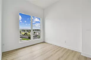3826 Pompano Dr SE, Saint Petersburg, FL 33705 - Photo 16