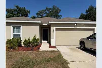 10119 Candleberry Woods Lane, Gibsonton, FL 33534 - Photo 1