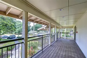 29300 Bay Hollow Dr, Wesley Chapel, FL 33543 - Photo 8