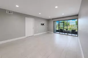 1028 Apollo Beach Blvd, Apollo Beach, FL 33572 - Photo 14