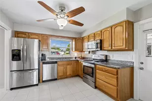 1229 Grenada Ave, Clearwater, FL 33764 - Photo 6