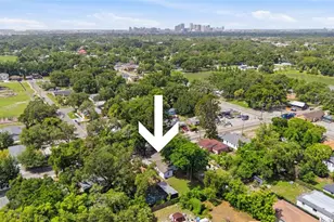 3014 E Osborne Ave, Tampa, FL 33610 - Photo 32