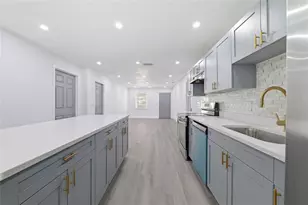 3014 E Osborne Ave, Tampa, FL 33610 - Photo 12