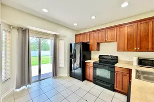 12381 Foxmoor Peak Dr, Riverview, FL 33579 - Photo 10