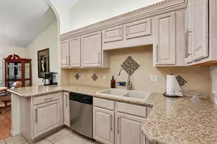 1717 W Orangewood Ln, Avon Park, FL 33825 - Photo 14