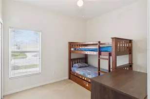 725 Star Pointe Dr, Seffner, FL 33584 - Photo 20