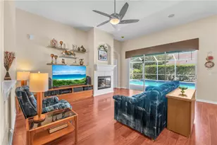 2219 Longmore Cir, Valrico, FL 33596 - Photo 4