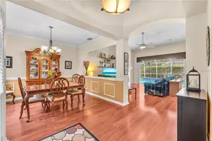 2219 Longmore Cir, Valrico, FL 33596 - Photo 12