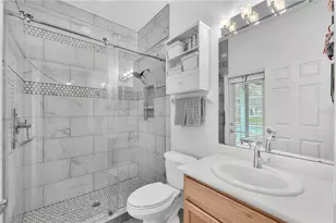 2219 Longmore Cir, Valrico, FL 33596 - Photo 26