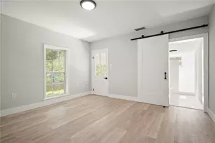 309 Bath St, Tarpon Springs, FL 34689 - Photo 24