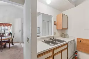 5100 Burchette Rd, Tampa, FL 33647 - Photo 6
