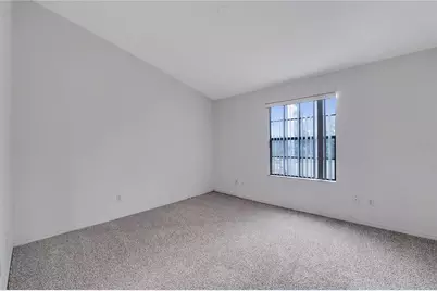 16547 Lake Brigadoon Circle, Tampa, FL 33618 - Photo 22