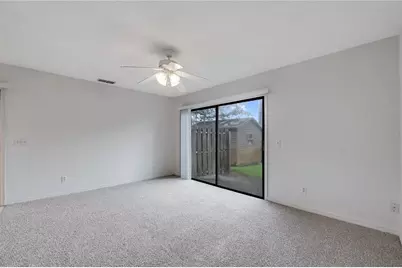 16547 Lake Brigadoon Circle, Tampa, FL 33618 - Photo 16