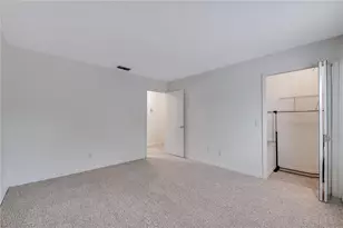 16547 Lake Brigadoon Cir, Tampa, FL 33618 - Photo 22