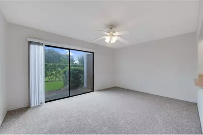 16547 Lake Brigadoon Circle, Tampa, FL 33618 - Photo 16