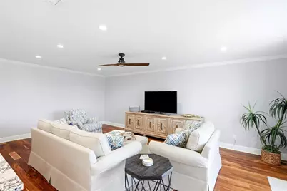 6190 80th Street N #403, Saint Petersburg, FL 33709 - Photo 12