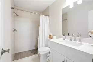 6190 80th St N, Saint Petersburg, FL 33709 - Photo 20