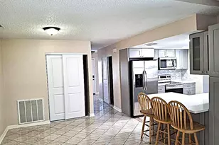8308 123rd Ave, Largo, FL 33773 - Photo 6
