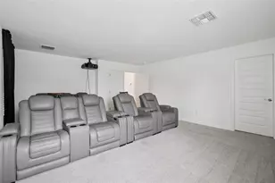 9508 Pyrenees Pl, Seffner, FL 33584 - Photo 26