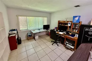 918 Bay Breeze Terrace, Largo, FL 33770 - Photo 40