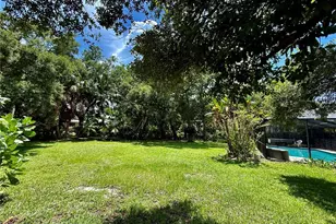 918 Bay Breeze Terrace, Largo, FL 33770 - Photo 94