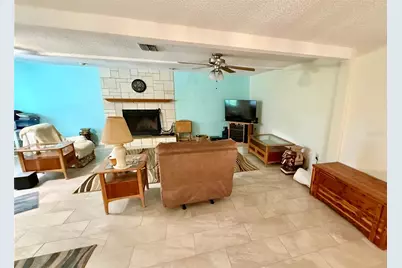 918 Bay Breeze Terrace, Largo, FL 33770 - Photo 22