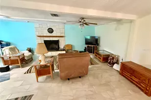 918 Bay Breeze Terrace, Largo, FL 33770 - Photo 22