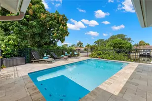2001 Illinois Ave NE, Saint Petersburg, FL 33703 - Photo 48