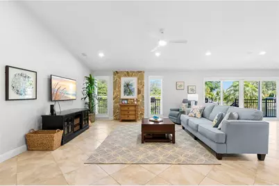 2001 Illinois Ave NE, Saint Petersburg, FL 33703 - Photo 26